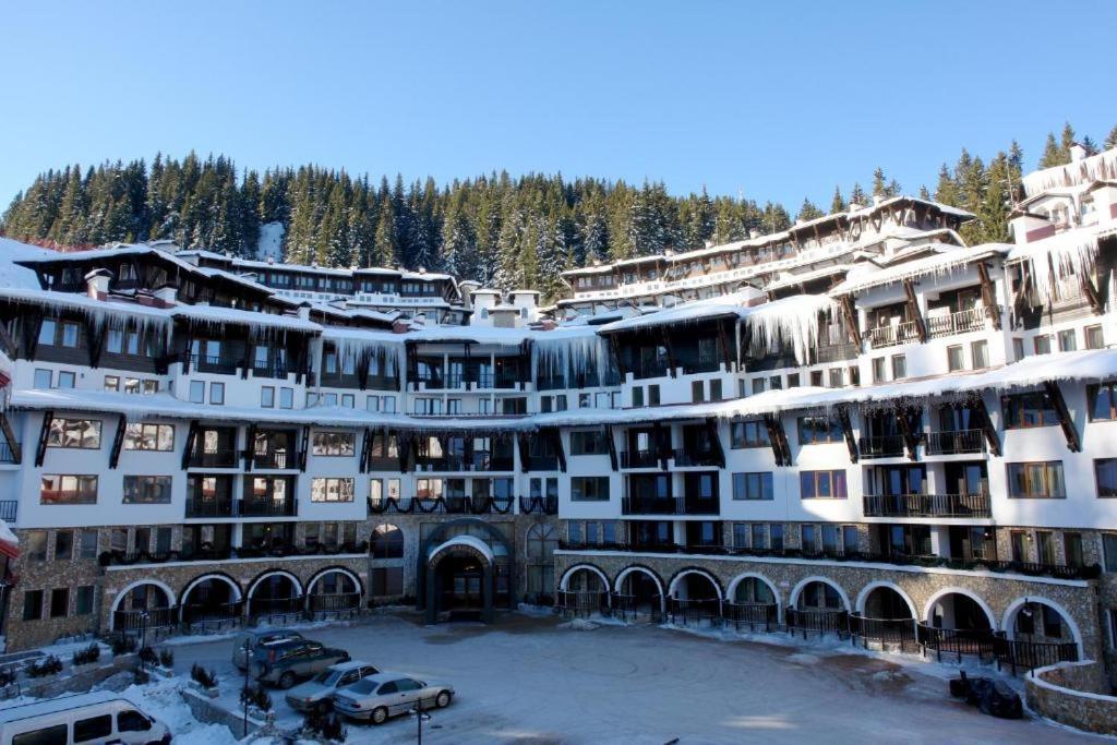 Гранд Манастира Частен Апартамент Pamporovo Exterior photo